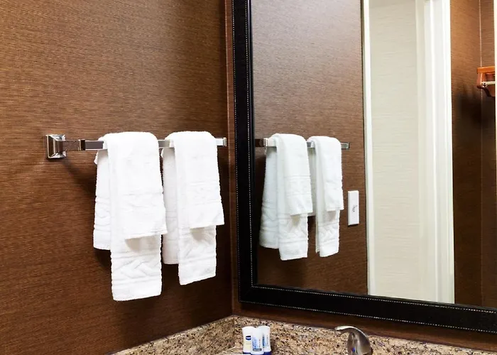 Hotel Country & By Radisson, Airport, Az