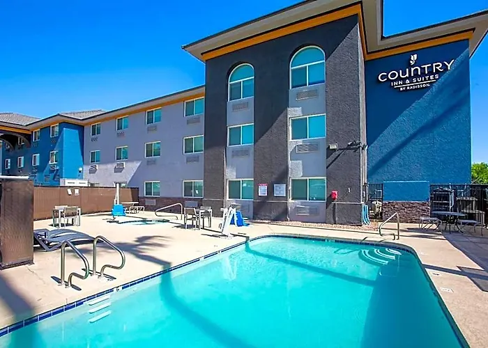 Country & By Radisson, Airport, Az Hotel