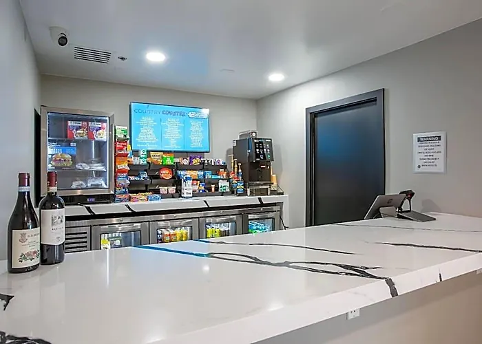 Hotel Country & By Radisson, Airport, Az