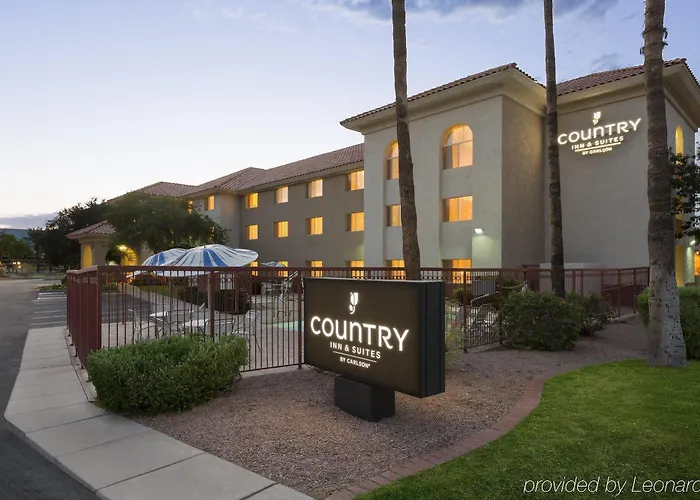 Country & By Radisson, Airport, Az 4*